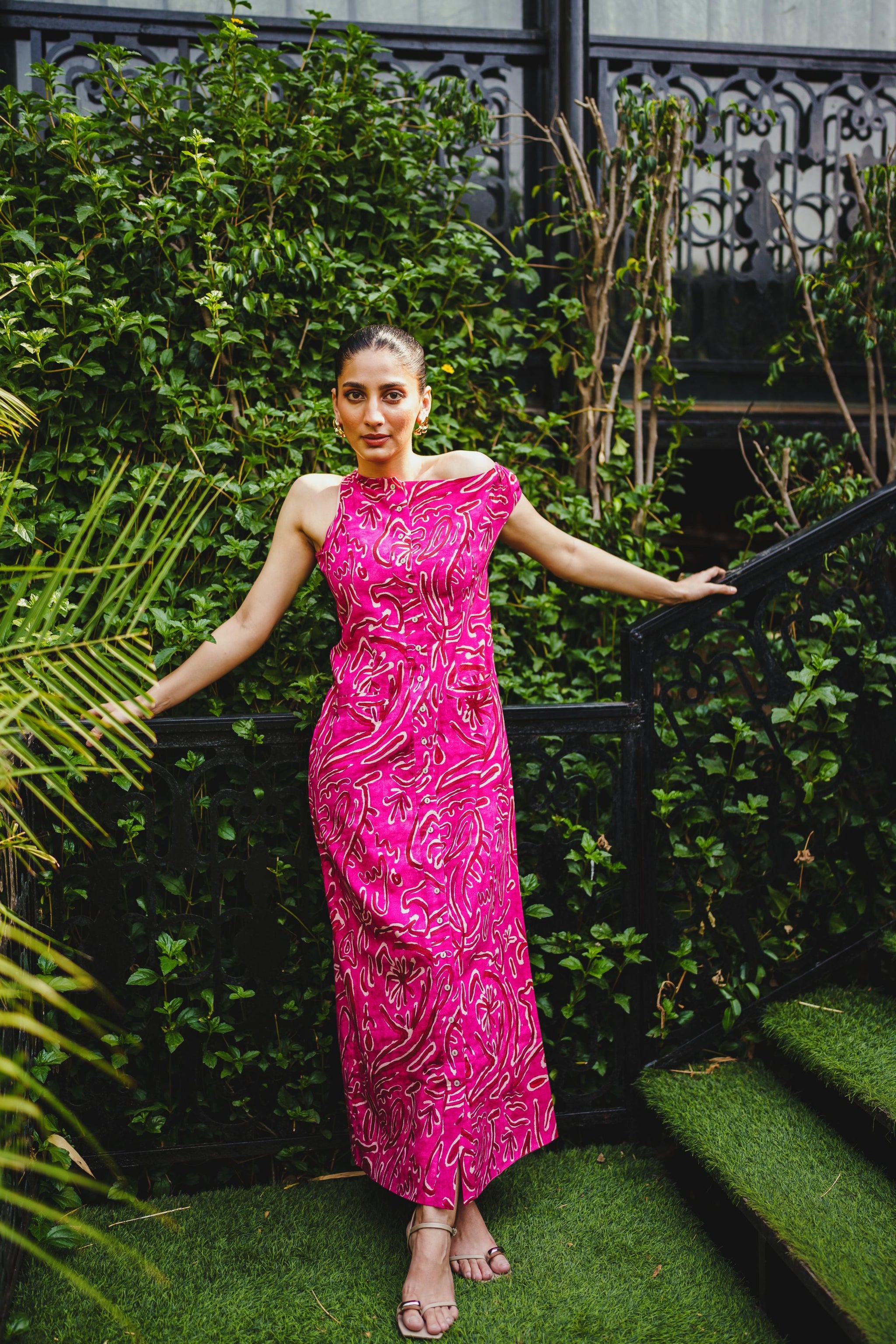 deres デレス 9th draping dress ワンピース Paradiso Pink One-Shoulder Column Dress – Drawn